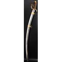 Armes Blanches BEAU SABRE D'OFFICIER DES HUSSARDS ÉCLAIREURS  JEUNE GARDE IMPERIALE MODÈLE À LA CHASSEUR MODÈLE AN IX - FRANCE P