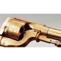 Armes de Poing LUXUEUX REVOLVER PERRIN 1865 GRAVÉ DORÉ CALIBRE 11MM PERRIN - FRANCE XIXè {PRODUCT_REFERENCE} - 13