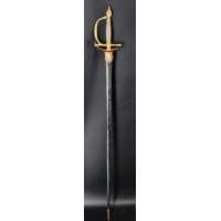 Armes Blanches ÉPÉE D'OFFICIER D'INFANTERIE RÈGNE DE LOUIS XVI VERS 1780 EN BRONZE DORÉ - FRANCE ANCIENNE MONARCHIE {PRODUCT_REF