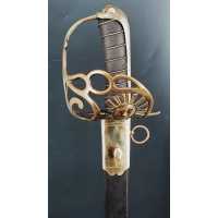Armes Blanches SABRE D'OFFICIER DU RÉGIMENT DE CAVALERIE DE LA REINE MAISON DU ROI ÉPOQUE LOUIS XVI {PRODUCT_REFERENCE} - 21