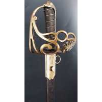 Armes Blanches SABRE D'OFFICIER DU RÉGIMENT DE CAVALERIE DE LA REINE MAISON DU ROI ÉPOQUE LOUIS XVI {PRODUCT_REFERENCE} - 3