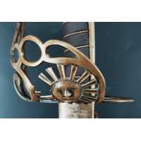 Armes Blanches SABRE D'OFFICIER DU RÉGIMENT DE CAVALERIE DE LA REINE MAISON DU ROI ÉPOQUE LOUIS XVI {PRODUCT_REFERENCE} - 32