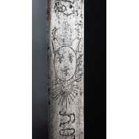 Armes Blanches SABRE D'OFFICIER DU RÉGIMENT DE CAVALERIE DE LA REINE MAISON DU ROI ÉPOQUE LOUIS XVI {PRODUCT_REFERENCE} - 55