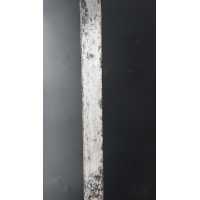 Armes Blanches SABRE D'OFFICIER DU RÉGIMENT DE CAVALERIE DE LA REINE MAISON DU ROI ÉPOQUE LOUIS XVI {PRODUCT_REFERENCE} - 61