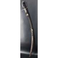 Armes Blanches SABRE MODÈLE 1752 D'OFFICIER DES HUSSARDS HONGROIS DE L'ARMÉE DU ROI LOUIS XV, France Ancienne Monarchie {PRODUCT