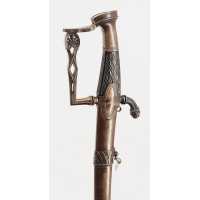 SABRE DE LUXE EN FER SIGNÉ...