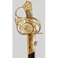 Armes Blanches RARE FORT SABRE D'OFFICIER DE MARINE RÉVOLUTIONNAIRE DE TYPE MONTMORENCY - FRANCE RÉVOLUTION / DIRECTOIRE {PRODUC