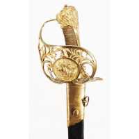 Armes Blanches RARE FORT SABRE D'OFFICIER DE MARINE RÉVOLUTIONNAIRE DE TYPE MONTMORENCY - FRANCE RÉVOLUTION / DIRECTOIRE {PRODUC