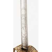 Armes Blanches RARE FORT SABRE D'OFFICIER DE MARINE RÉVOLUTIONNAIRE DE TYPE MONTMORENCY - FRANCE RÉVOLUTION / DIRECTOIRE {PRODUC