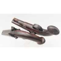 Armes de Poing RARISSIME PAIRE DE PISTOLETS CORSE  DOUBLES CANONS À PERCUSSION FAIT À PIETRALBA XIXè CALIBRE 13MM {PRODUCT_REFER