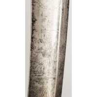 Armes Blanches SABRE DE HUSSARD PAR BOUTET DIRECTEUR ARTISTE MANUFACTURE À VERSAILLES - FRANCE PREMIER EMPIRE {PRODUCT_REFERENCE