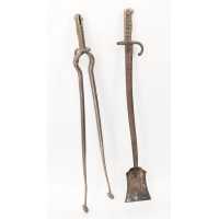 Antiquités BAÏONNETTES CHASSEPOT 1866  TRANSFORMÉES EN PELLE ET PINCE  USTENSILES DE CHEMINÉES {PRODUCT_REFERENCE} - 1
