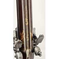 Armes Longues FUSIL CHASSE DOUBLE À SILEX BASSINETS ÉTANCHES SIGNÉ RIVES À PARIS CANONS DE JOUX vers 1720 - FRANCE XVIIIè {PRODU