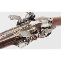 Armes Longues FUSIL CHASSE DOUBLE À SILEX BASSINETS ÉTANCHES SIGNÉ RIVES À PARIS CANONS DE JOUX vers 1720 - FRANCE XVIIIè {PRODU