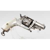 Armes de Poing PETIT REVOLVER DE POCHE  BULLDOG " PUPPY " CALIBRE 22 SHORT  - BELGIQUE XIXè  - 1