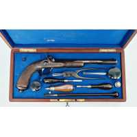 Armes de Poing GASTINNE RENETTE PISTOLET DE TIR À PERCUSSION Cal.44 POUDRE NOIRE 1882 en COFFRET - FRANCE FRANCE LOUIS PHILIPPE 