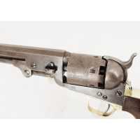 Armes de Poing REVOLVER COLT MODÈLE 1851 NAVY  1ère GÉNÉRATION  1863   CALIBRE .36   - USA XXè  - 17