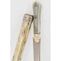 Armes Blanches LONG POIGNARD KARD TURC OTTOMAN XVIIIè WOOTZ JADE VERMEIL & CABOCHONS CMV30465.19 - 2