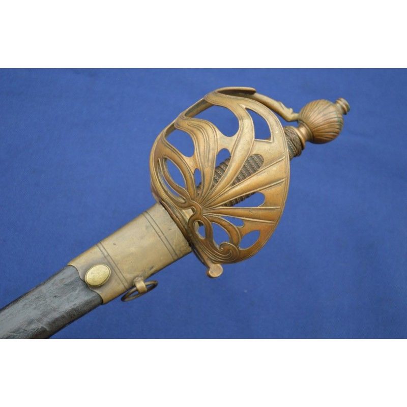 SABRE D'OFFICIER DU REGIMENT ROYAL CARABINIERS Mle 1754-55 - Fr Ancienne Monarchie SABRE D'OFFICIER DU REGIMENT ROYAL CARABINIERS Mle 1754-55 - Fr Ancienne Monarchie