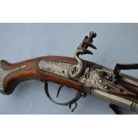 Armes de Poing PISTOLET SILEX 2 CANONS TOURNANTS VERS 1680 - FR Ancien Régime Louis XIV {PRODUCT_REFERENCE} - 2