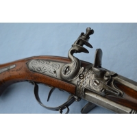 Armes de Poing PISTOLET SILEX 2 CANONS TOURNANTS VERS 1680 - FR Ancien Régime Louis XIV {PRODUCT_REFERENCE} - 24