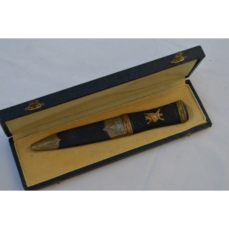 COUTEAU ECOSSAIS SKEAN DHU régiment 78th HIGHLANDERS XIXè COUTEAU ECOSSAIS SKEAN DHU régiment 78th HIGHLANDERS XIXè