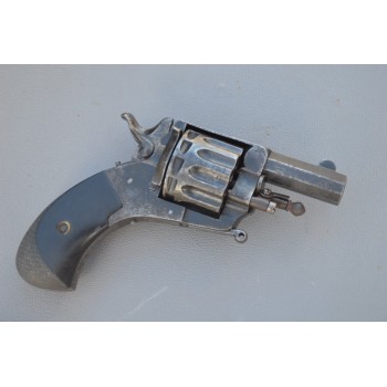 REVOLVER de type Bull Dog 12 Coups Calibre 22 Long - BE XIXè
