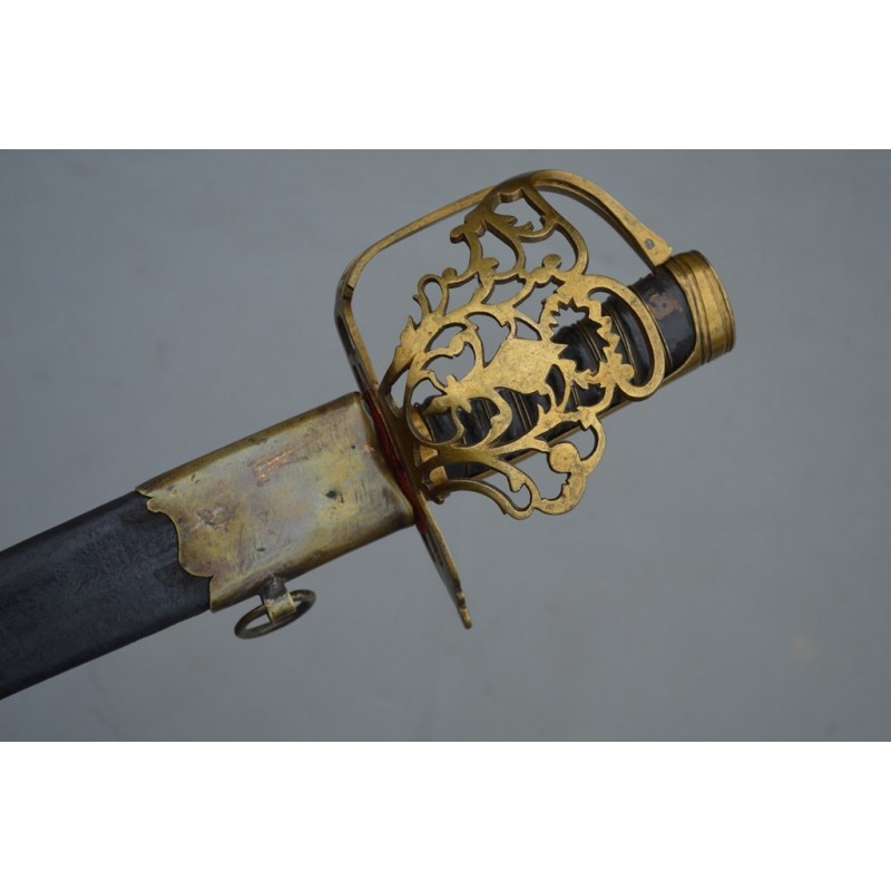SABRE OFFICIER CHASSEUR A PIED à Fleur de Lys - France Ancienne Monarchie Révolution SABRE OFFICIER CHASSEUR A PIED à Fleur de Lys - France Ancienne Monarchie Révolution