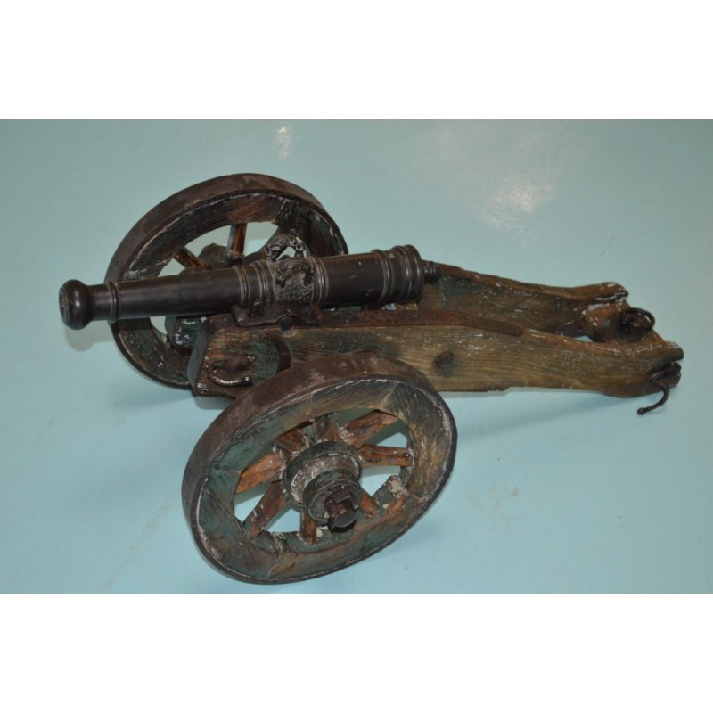 CANON ARTILLERIE D'ARSENAL OU D'INSTRUCTION époque LOUIS XIV - FR Ancien Régime CANON ARTILLERIE D'ARSENAL OU D'INSTRUCTION époque LOUIS XIV - FR Ancien Régime