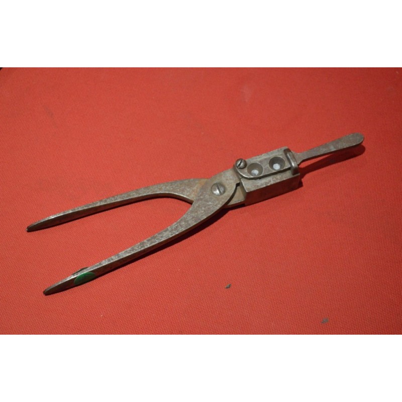 MOULE A BALLE Calibre 44.40 MOULE A BALLE Calibre 44.40