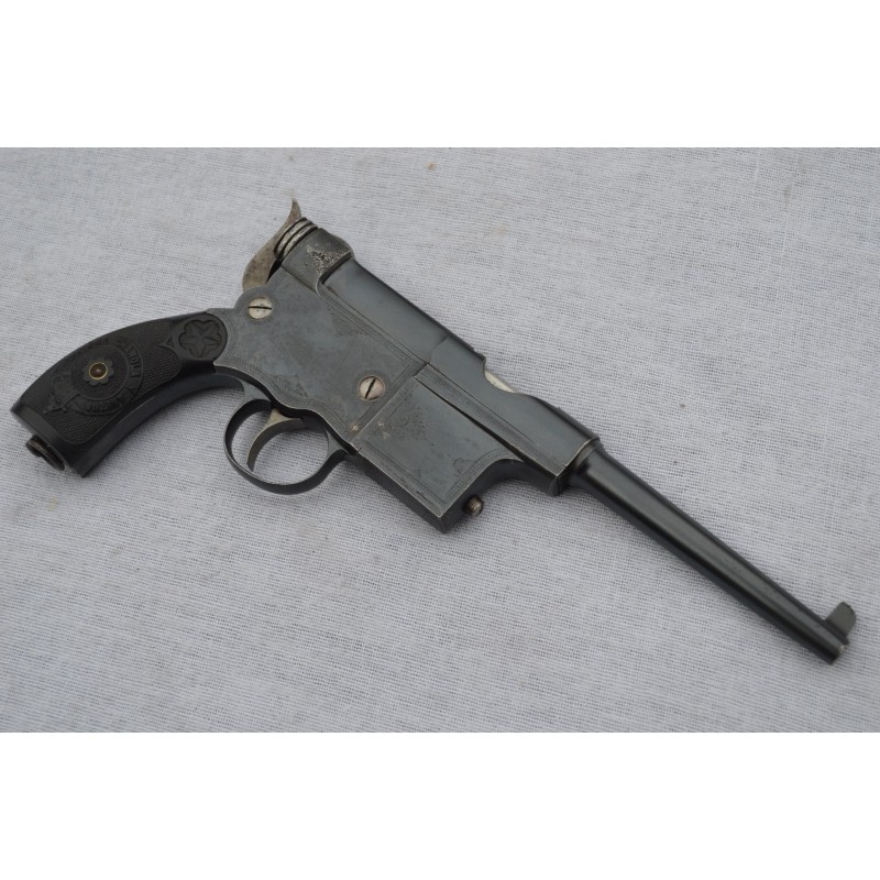 PISTOLET CHAROLA Y ANITUA 1897 Calibre 5mm Clément - Espagne XIXè PISTOLET CHAROLA Y ANITUA 1897 Calibre 5mm Clément - Espagne XIXè