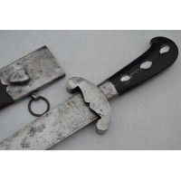 Catalogue Magasin DAGUE DE CHASSE AUX ARMES DE BOURGOGNE HEAUREAUX MAITRE ARQUEBUSIER FOURBISSEUR - France XVIIIè {PRODUCT_REFER