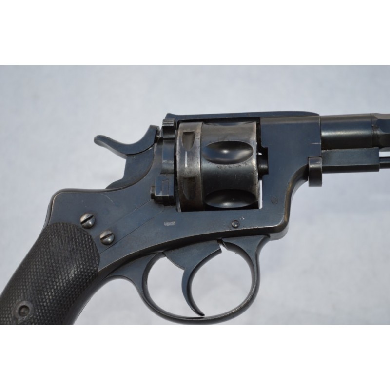 REVOLVER NAGANT DOUANE BELGE 1878 - 86 REVOLVER NAGANT DOUANE BELGE 1878 - 86