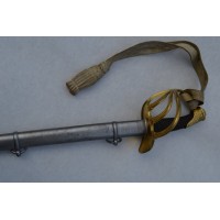 Catalogue Magasin SABRE OFFICIER DE CAVALERIE DE LIGNE Mle 1822 dit BANCAL MANCEAUX A PARIS - France Restauration {PRODUCT_REFER