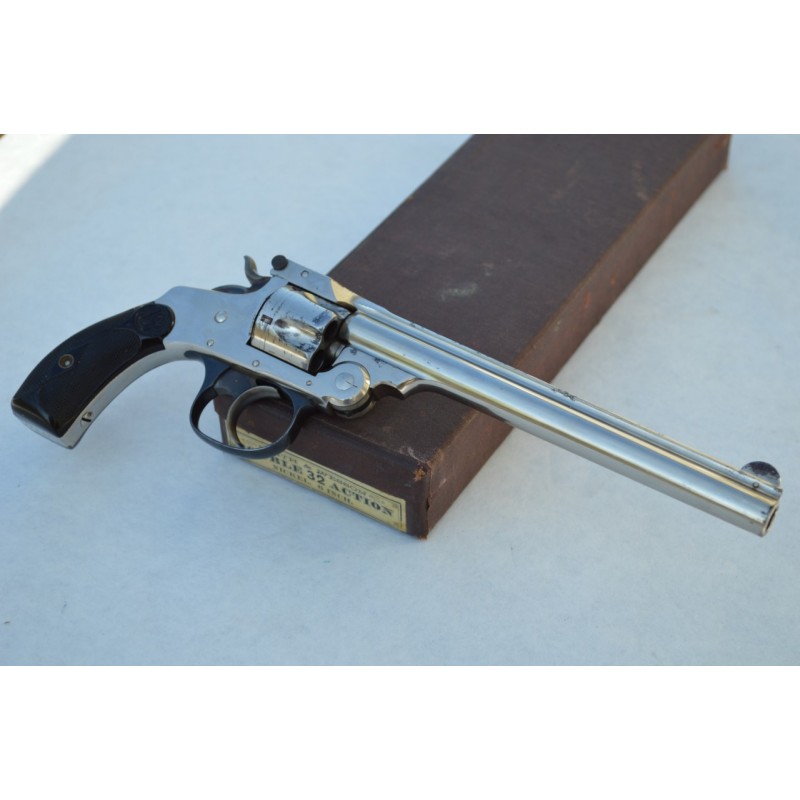 RARE SMITH et WESSON Cal 32 Double action 6 pouces en Boîte RARE SMITH et WESSON Cal 32 Double action 6 pouces en Boîte