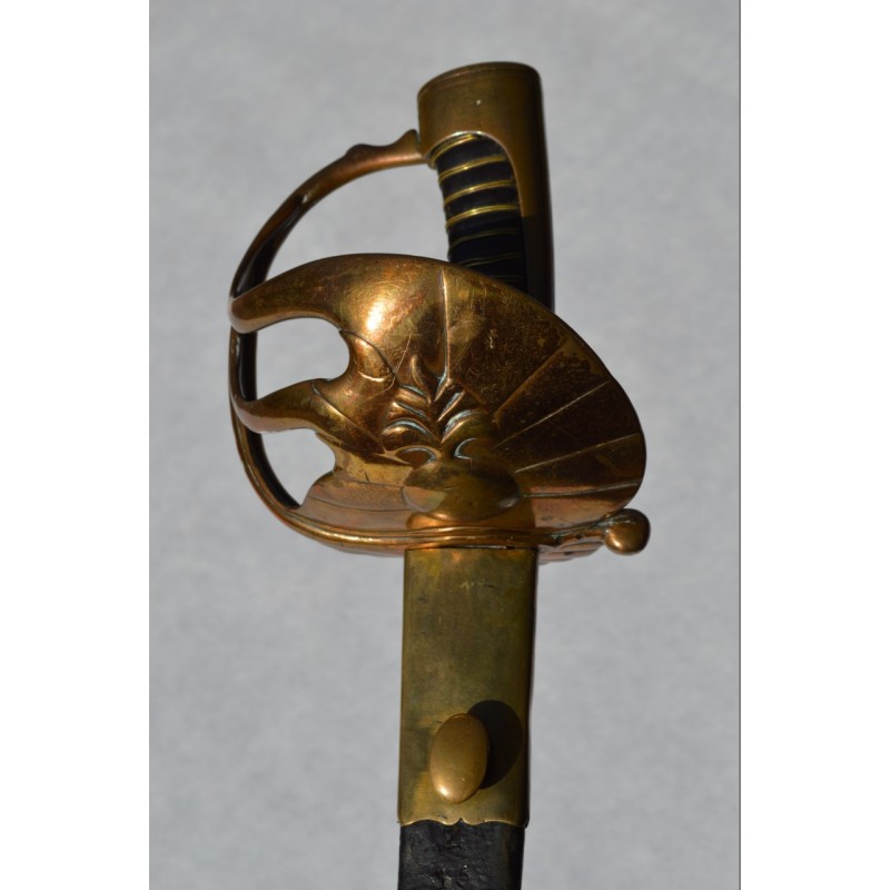 SABRE CARABINIERS REPUBLIQUE FRANCOISE 1796 à 1801 - FRANCE DIRECTOIRE CONSULAT EMPIRE SABRE CARABINIERS REPUBLIQUE FRANCOISE 1796 à 1801 - FRANCE DIRECTOIRE CONSULAT EMPIRE