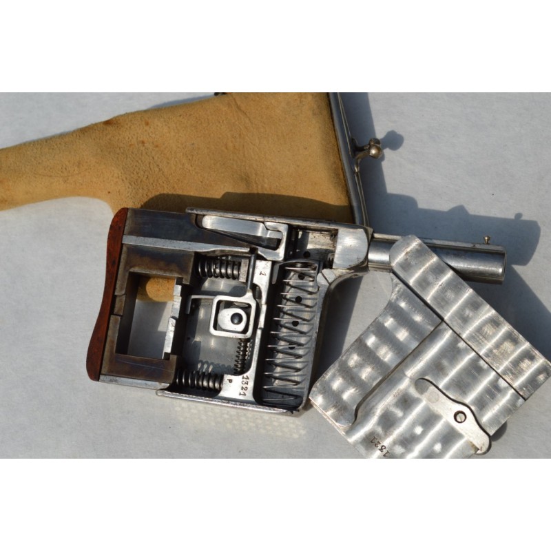Handguns PISTOLET GAULOIS MITRAILLEUSE N°2 Calibre 8mm - France XIXè {PRODUCT_REFERENCE} - 10
