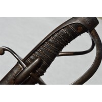 Armes Blanches SABRE DES OFFICIERS DE CHASSEUR A CHEVAL Modèle An IX 1802 en FER - FRANCE début du PREMIER EMPIRE {PRODUCT_REFER