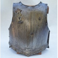 Archives  CUIRASSE de GUERRE CAVALERIE CARABINIERS DU ROI vers 1730 1750 - Collection Ariès - France Ancienne Monarchie {PRODUCT