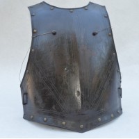 Catalogue Magasin DEMI CUIRASSE des GENDARMES DE FRANCE MAISON DU ROI LOUIS XIV et Louis XV - Collection Ariès - France Ancienne