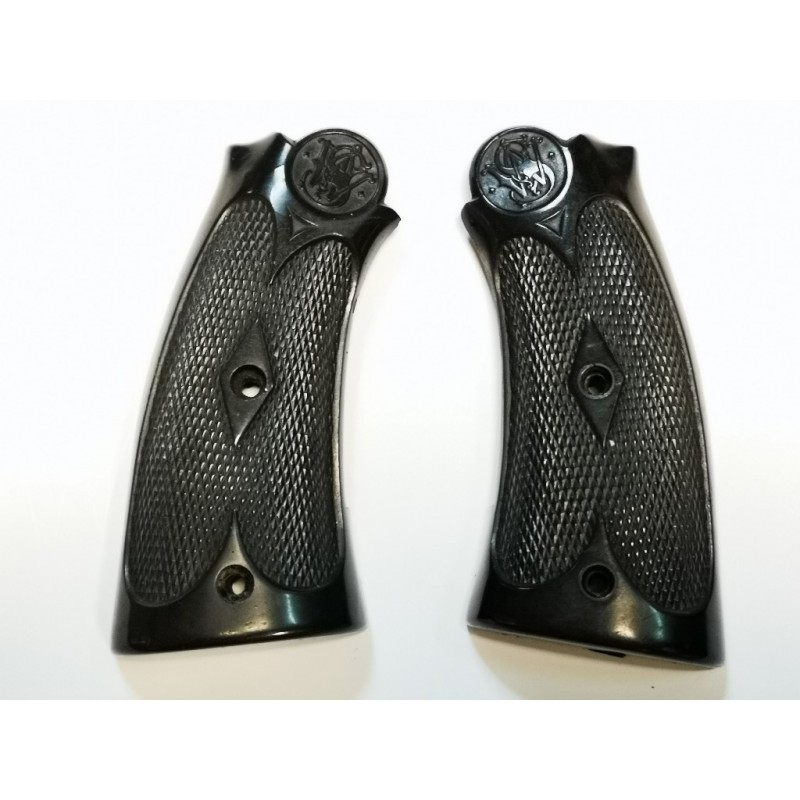 PLAQUETTES révolver SMITH & WESSON PLAQUETTES révolver SMITH & WESSON