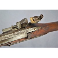 Armes Longues LONG FUSIL à SILEX OFFICIER DE LA MILICE modèle 1754-59 GRILLET A CHALON - FRANCE GUERRE de 7ANS 1756 -1763 {PRODU