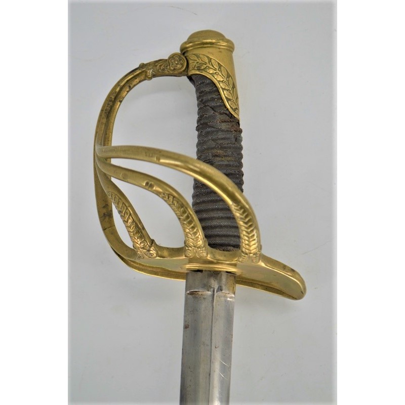 Armes Blanches SABRE DE DRAGON 1854 OFFICIER LAME PREVAL TRIANGULAIRE {PRODUCT_REFERENCE} - 1