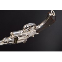 Catalogue Magasin REVOLVER d'Officier par WEBLEY et KAUFMANN de 1880 ARMY & NAVY CSL Calibre 455 - GB XIXè {PRODUCT_REFERENCE} -