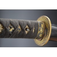 Armes Blanches SHINTO WAKIZASHI OMI NO KAMI MINAMOTO HISAMICHI 1688-1716 avec Kiku Branche - JAPON EDO periode {PRODUCT_REFERENC