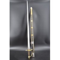 Armes Blanches SABRES DES CAVALIERS ET DES DRAGONS MONTURE A LA SUEDOISE Modèle de 1776 KLINGENTHAL 1776 à 1779 - France Ancienn