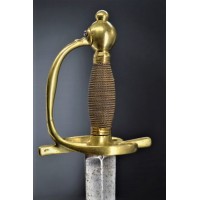 Armes Blanches SABRES DES CAVALIERS ET DES DRAGONS MONTURE A LA SUEDOISE Modèle de 1776 KLINGENTHAL 1776 à 1779 - France Ancienn
