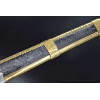 Armes Blanches SABRES DES CAVALIERS ET DES DRAGONS MONTURE A LA SUEDOISE Modèle de 1776 KLINGENTHAL 1776 à 1779 - France Ancienn