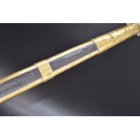 Armes Blanches SABRES DES CAVALIERS ET DES DRAGONS MONTURE A LA SUEDOISE Modèle de 1776 KLINGENTHAL 1776 à 1779 - France Ancienn