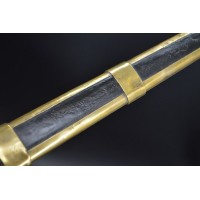 Armes Blanches SABRES DES CAVALIERS ET DES DRAGONS MONTURE A LA SUEDOISE Modèle de 1776 KLINGENTHAL 1776 à 1779 - France Ancienn